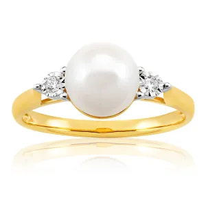 9ct Yellow Gold Magnificent Diamond   Pearl Ring