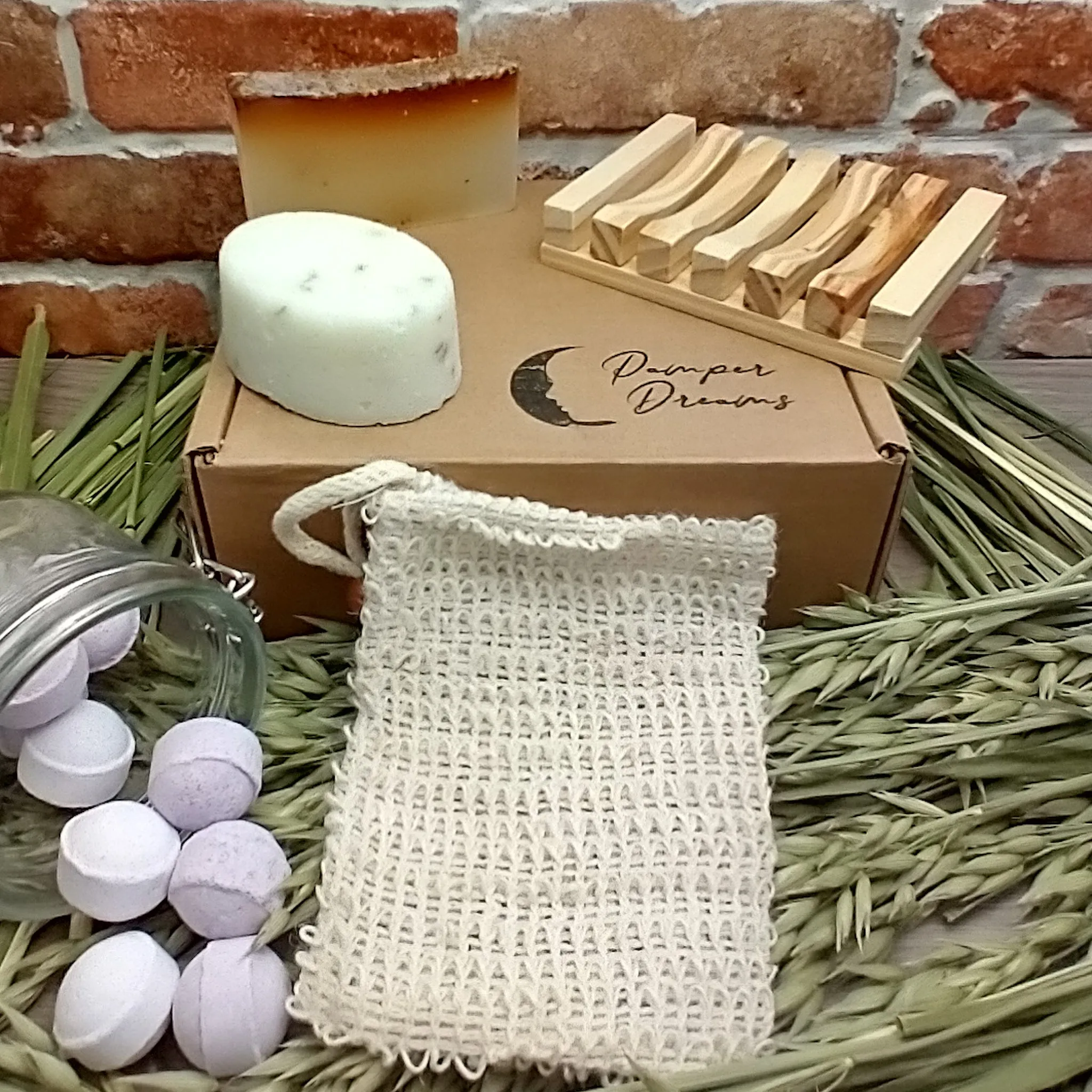 Calming Lavender Eco-Friendly Pamper Gift Box