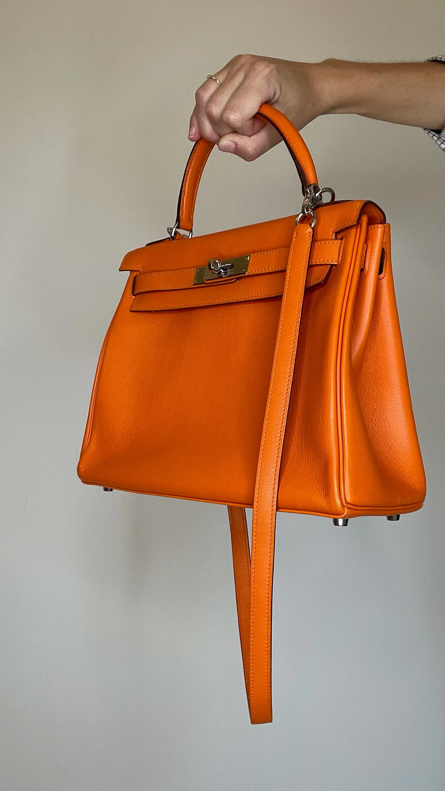 Evercolor Kelly 28 Bag