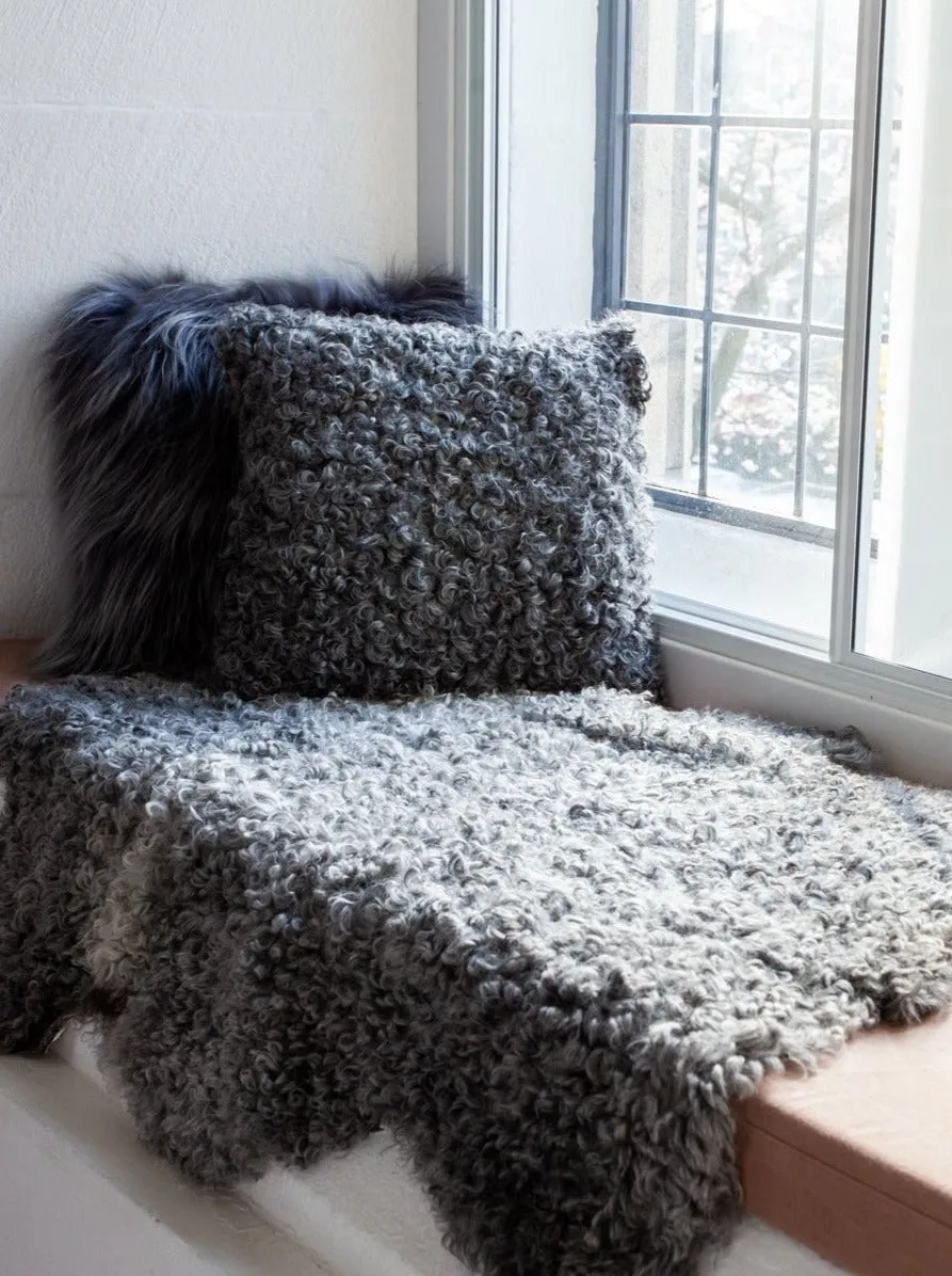 GOTLAND Luxury Sheepskin Rug Curly