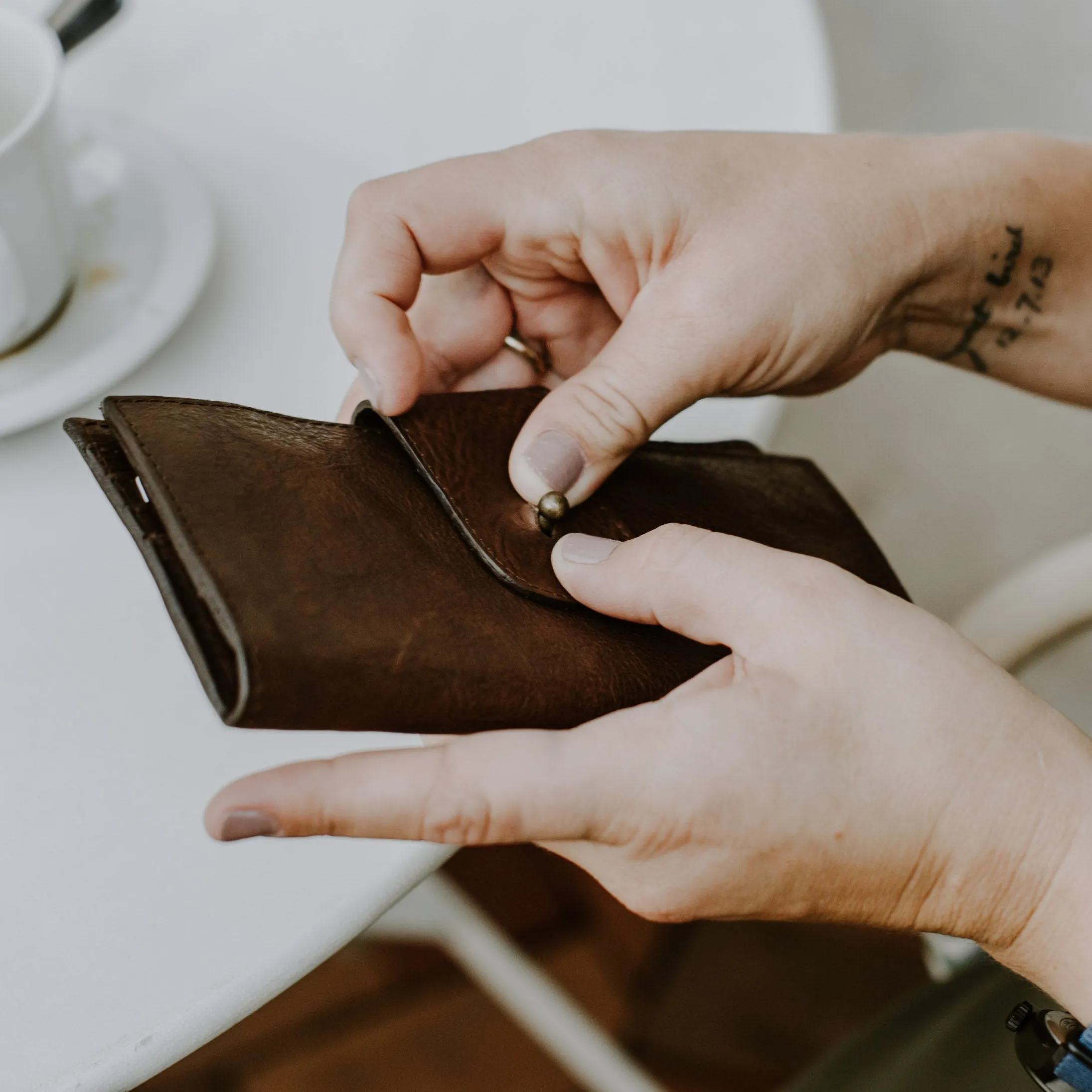 Madison Leather Checkbook Wallet | Dark Hazelnut |