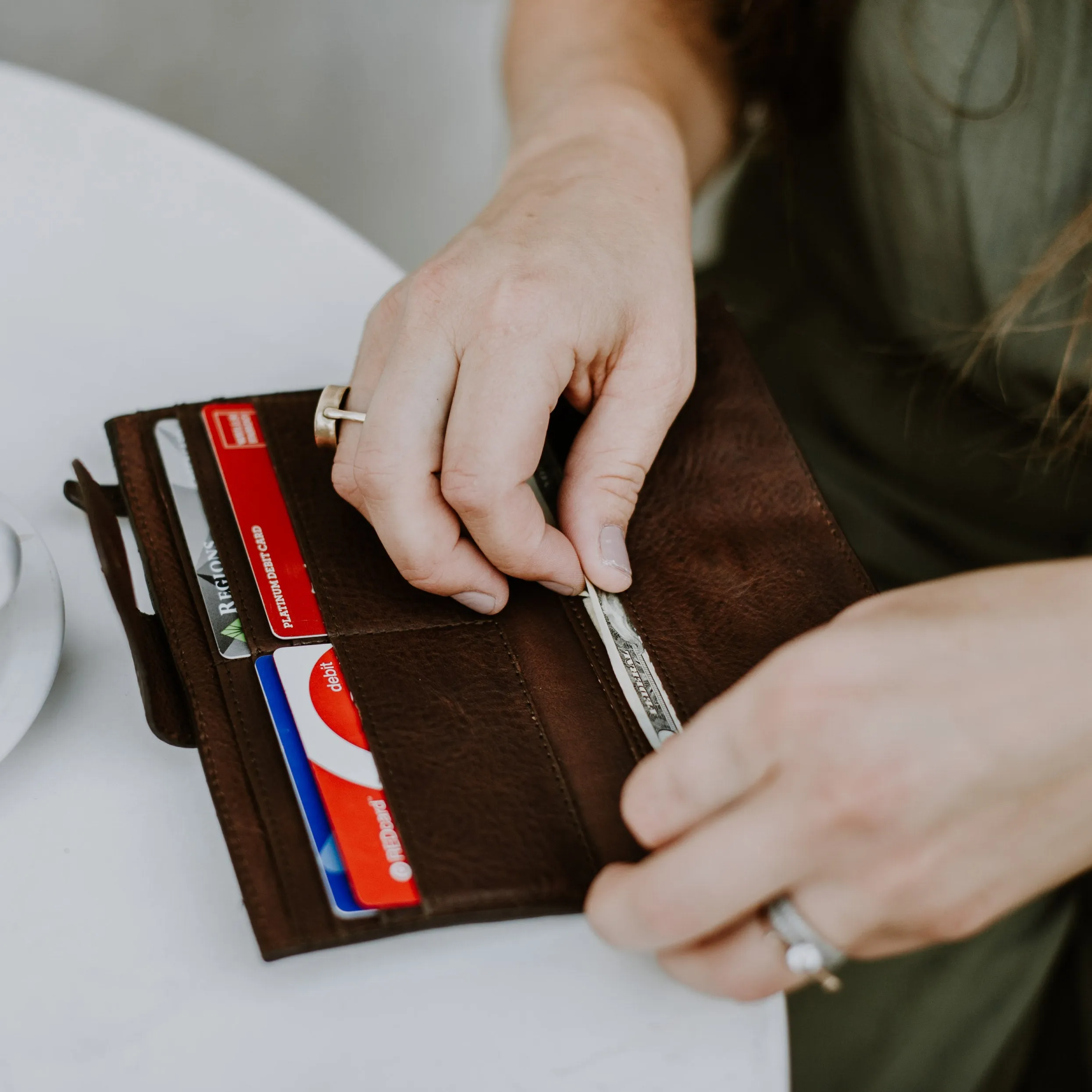 Madison Leather Checkbook Wallet | Dark Hazelnut |