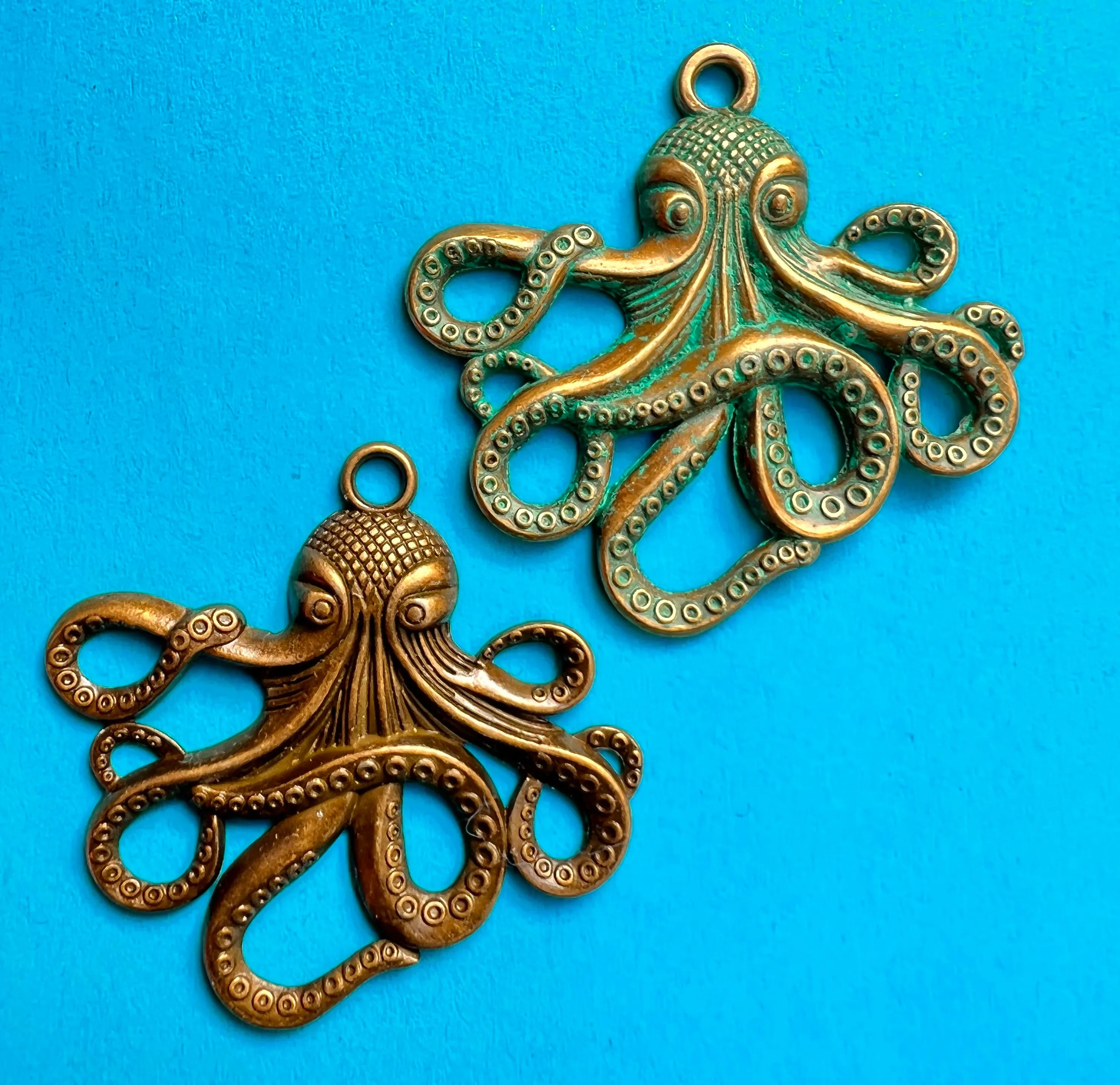 Magnificent 6cm Bronze Octopus Pendant