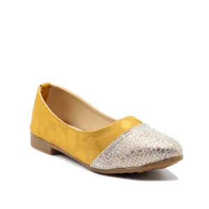 Mustard Casual Pumps G70052