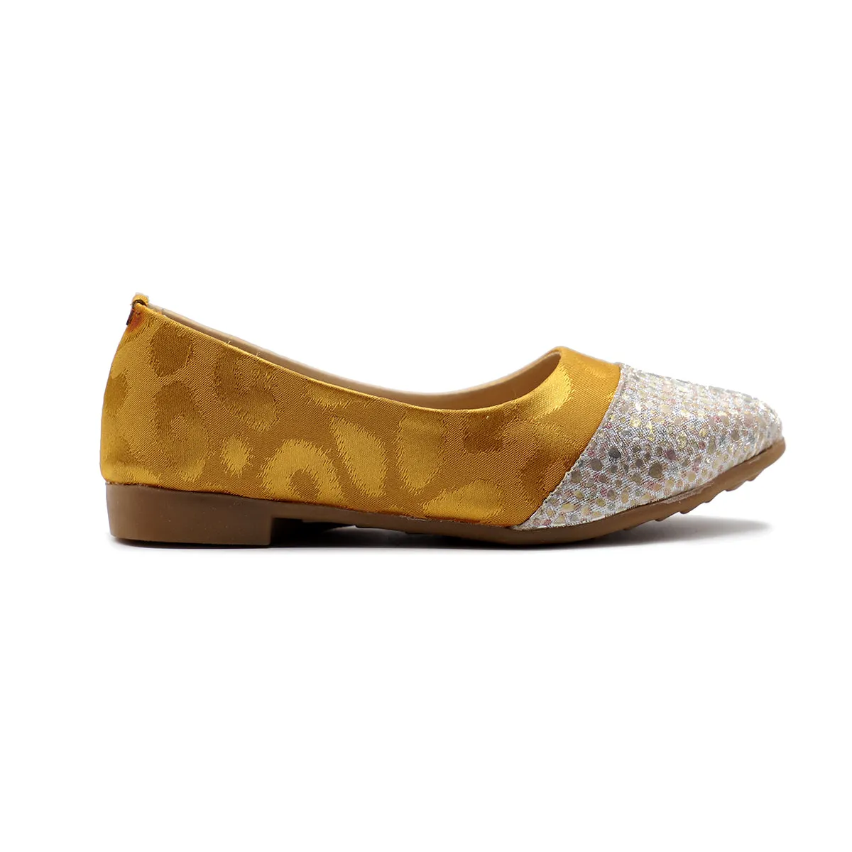 Mustard Casual Pumps G70052