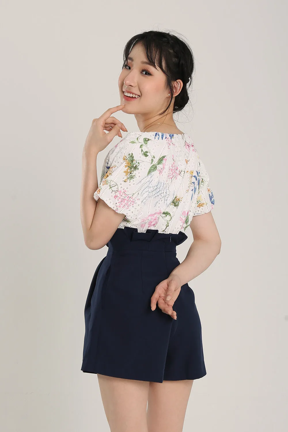 Rayla Blouse in Floral Eyelet