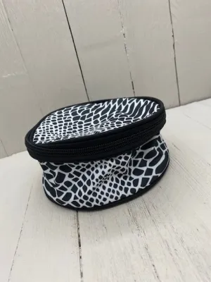 Round Makeup Case Blk/Wht